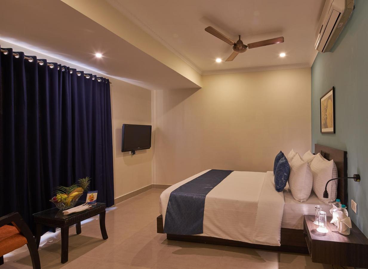 Tulip Inn Koramangala Бангалор Экстерьер фото