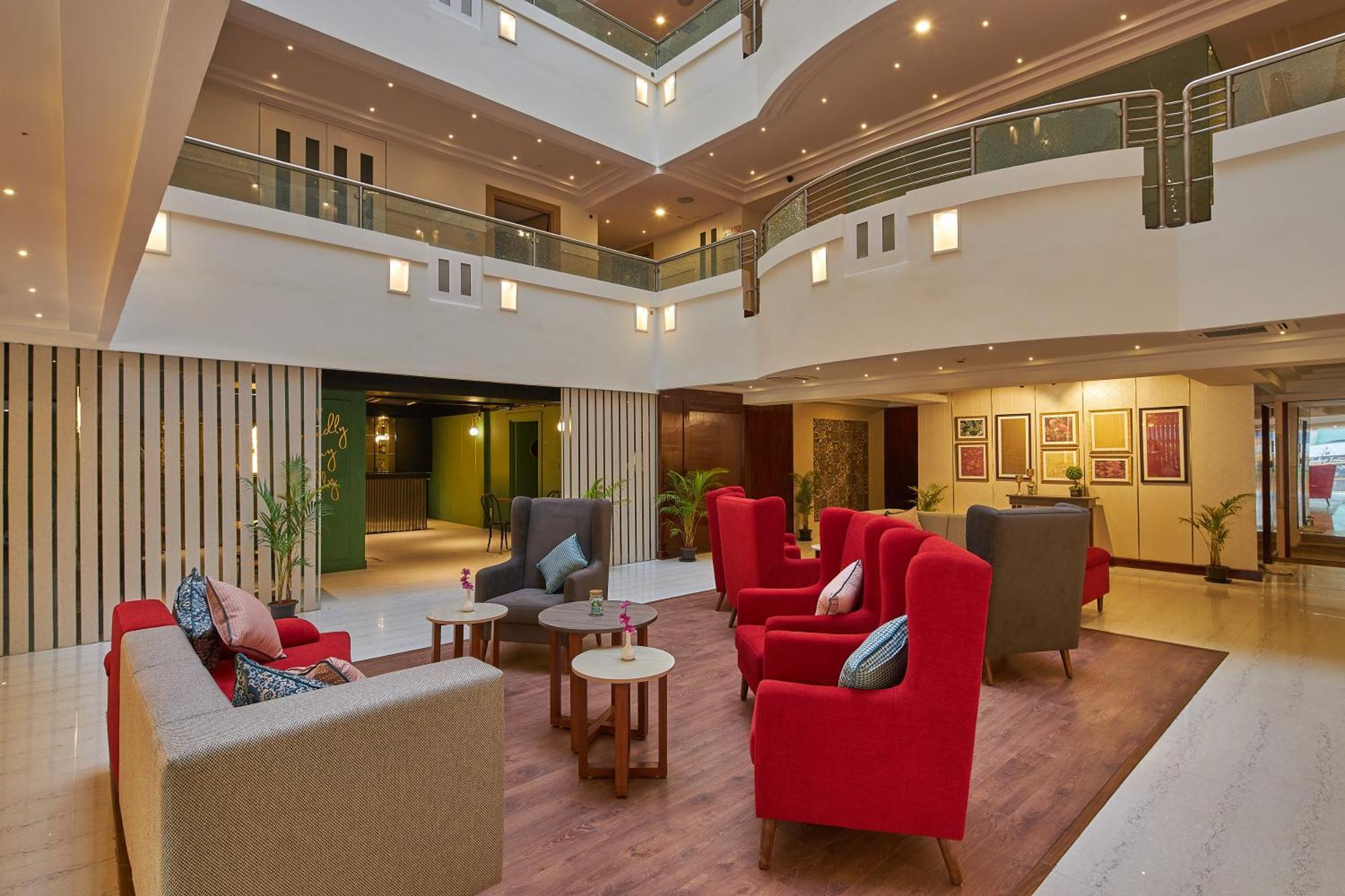 Tulip Inn Koramangala Бангалор Экстерьер фото